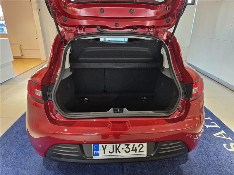 RENAULT Clio 2016