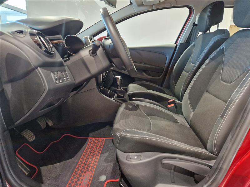RENAULT Clio 2016