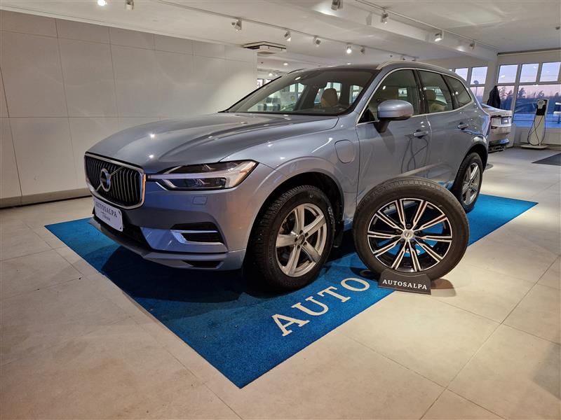 VOLVO XC60 2019