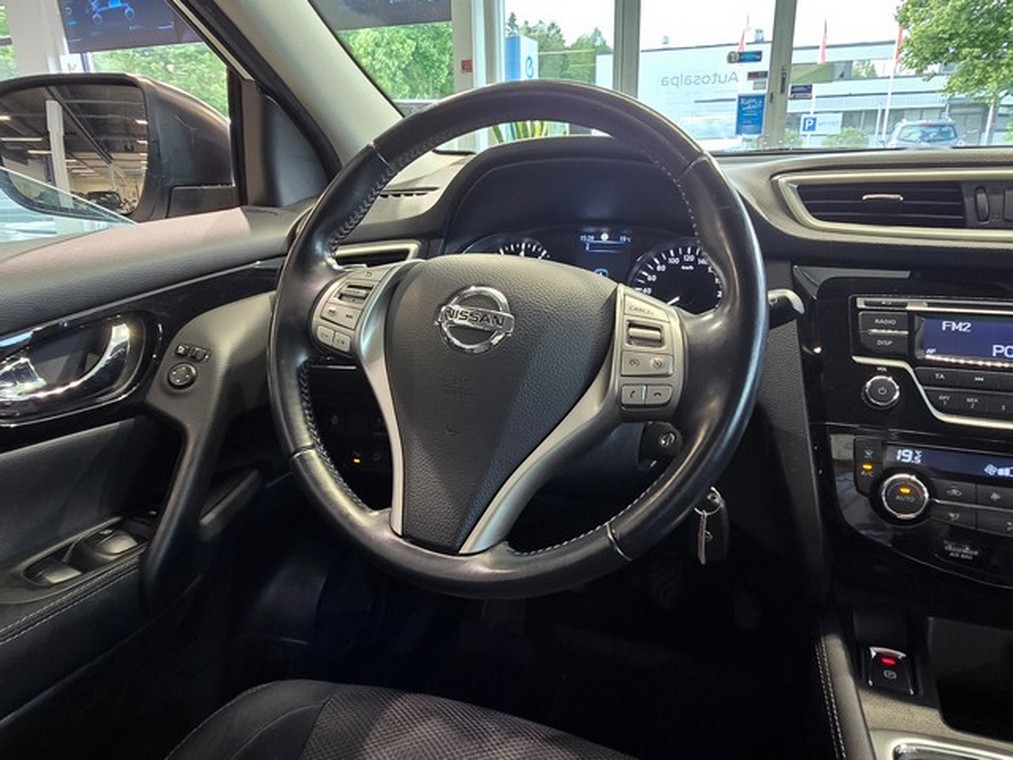 NISSAN Qashqai 2014