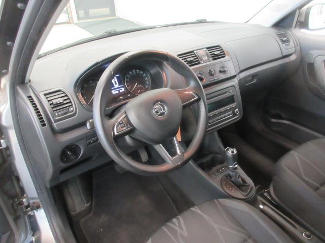 SKODA Fabia 2014