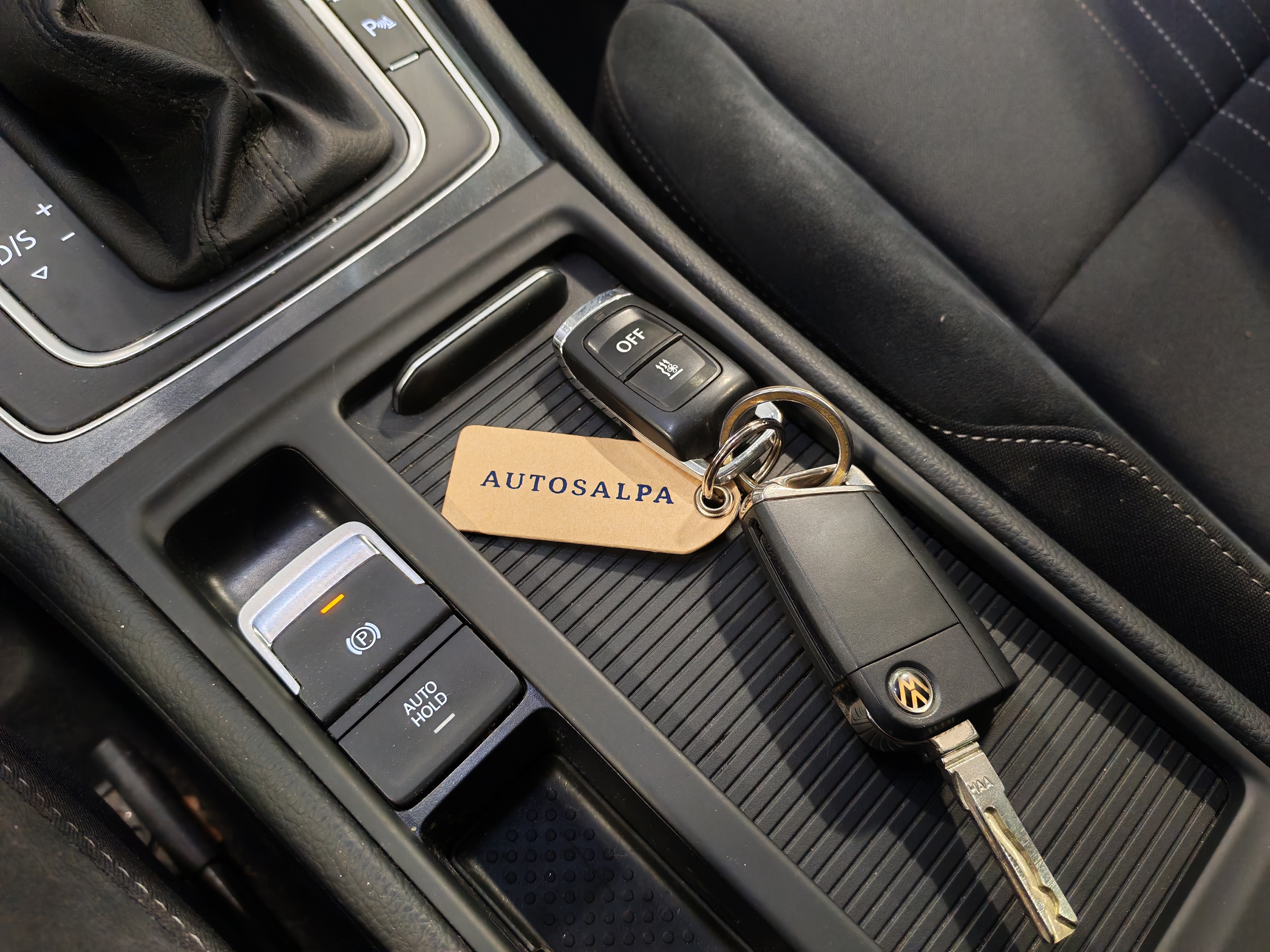 VOLKSWAGEN Golf 2017