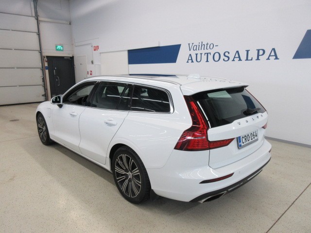 VOLVO V60 2019