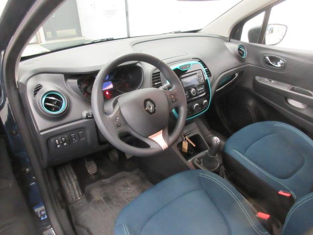 RENAULT Captur 2016