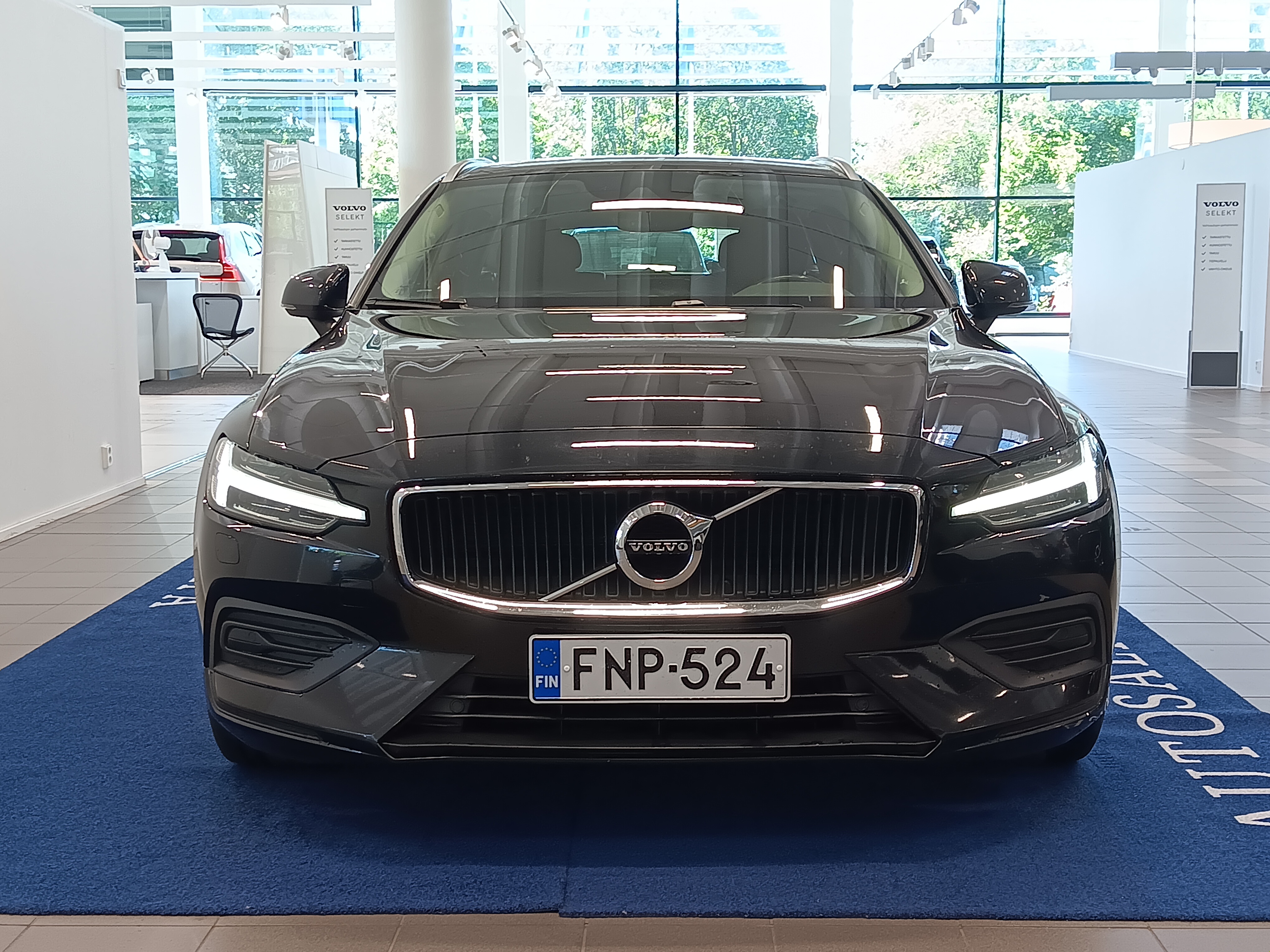 VOLVO V60 2019