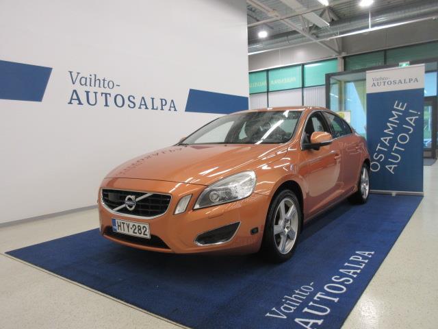 VOLVO S60 2011