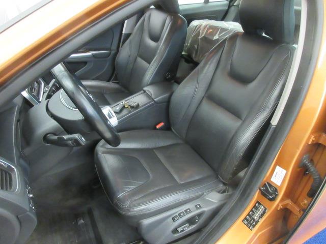 VOLVO S60 2011