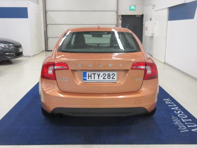 VOLVO S60 2011