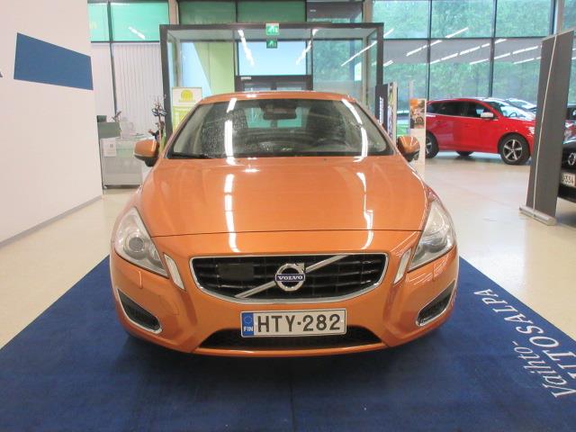 VOLVO S60 2011