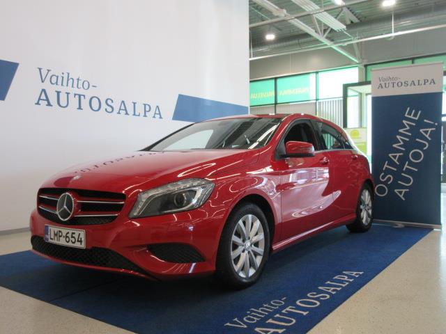 MERCEDES-BENZ A 2015