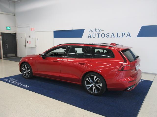 VOLVO V60 2019