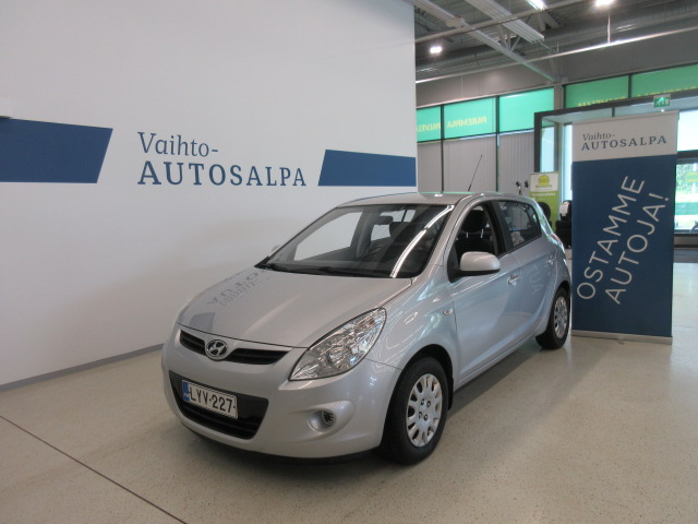 HYUNDAI i20 2010