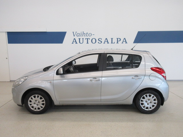 HYUNDAI i20 2010
