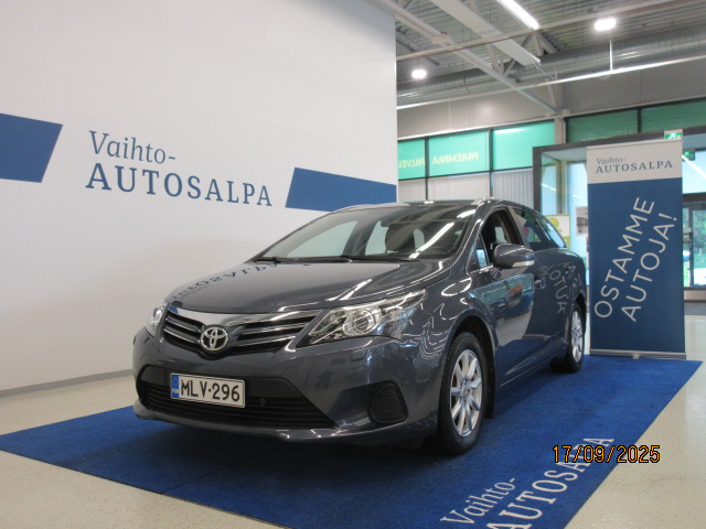 TOYOTA Avensis 2014