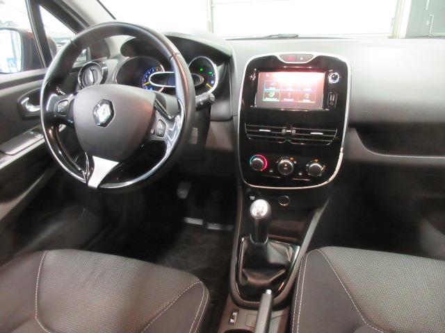 RENAULT Clio 2016