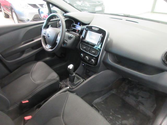 RENAULT Clio 2019