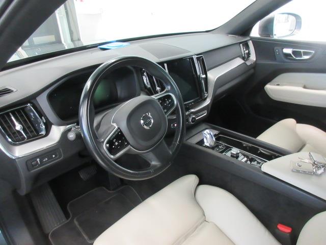 VOLVO XC60 2019