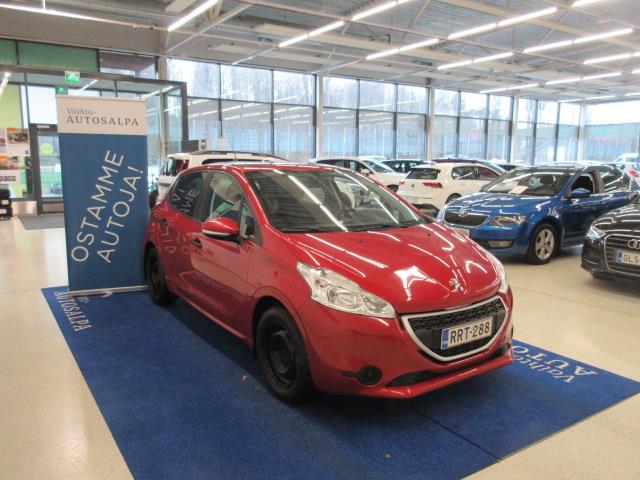 PEUGEOT 208 2013