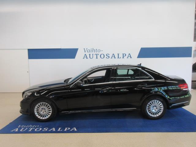 MERCEDES-BENZ E 2015