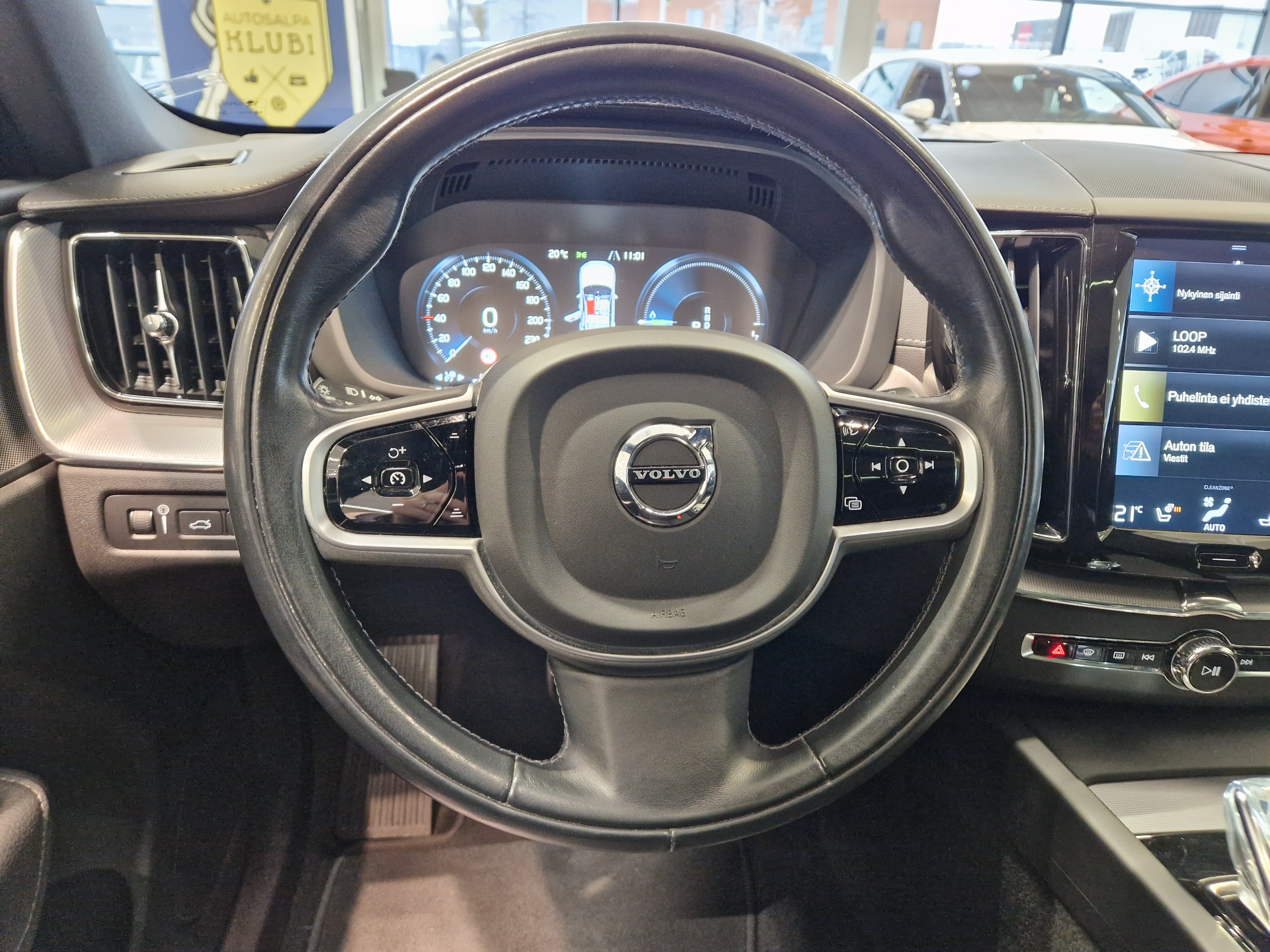 VOLVO XC60 2020