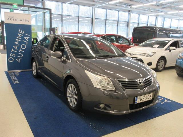 TOYOTA Avensis 2011