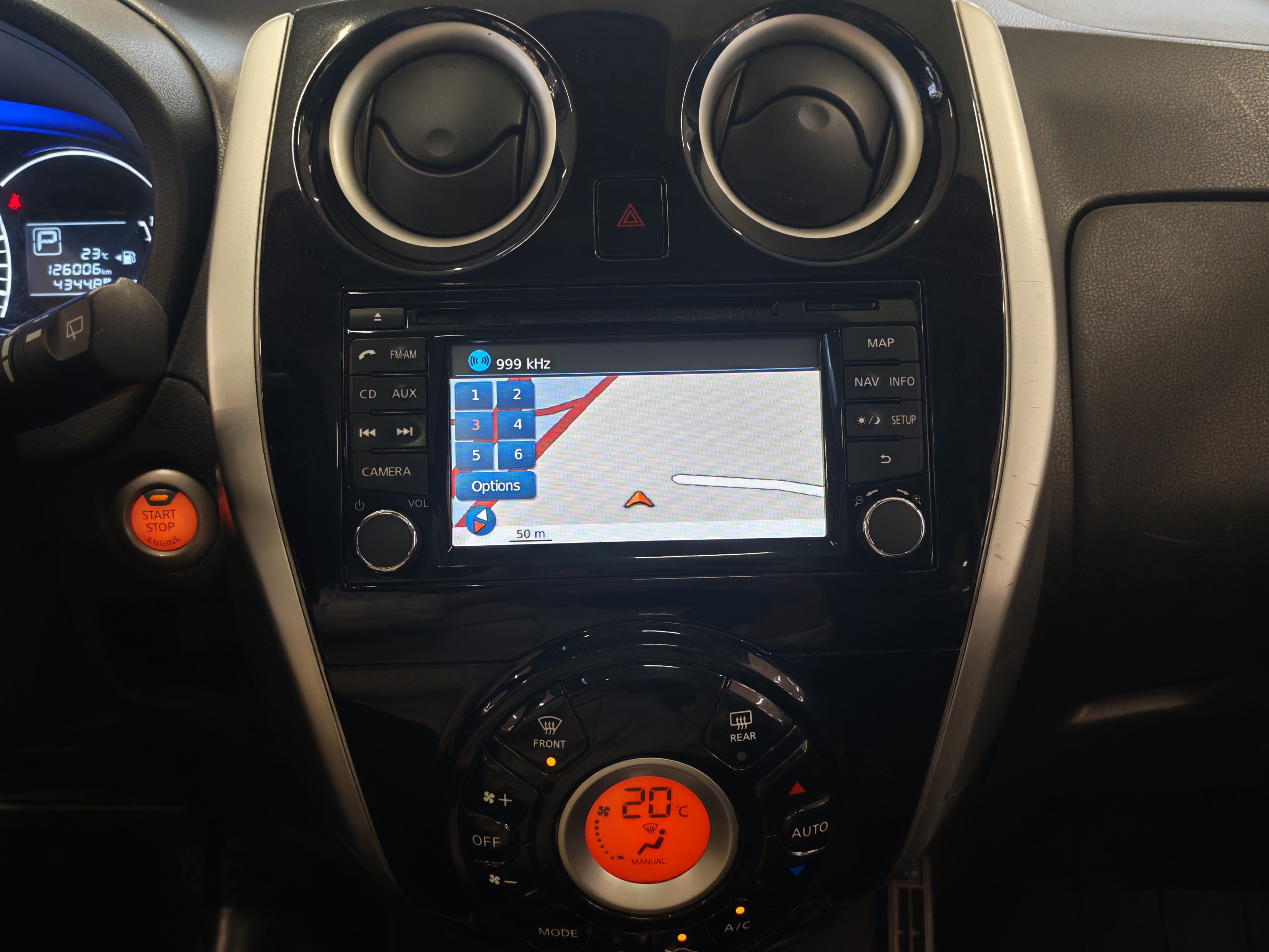 NISSAN Note 2014