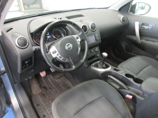 NISSAN Qashqai 2010