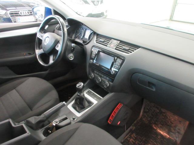 SKODA Octavia 2013