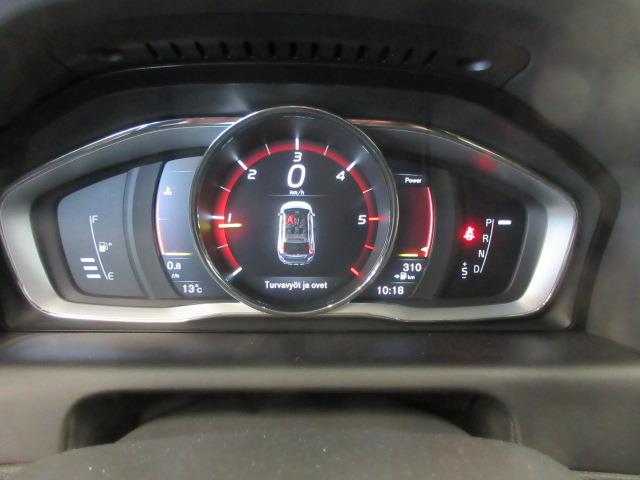 VOLVO XC60 2017