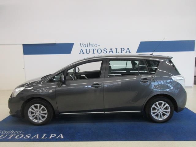 TOYOTA Verso 2011