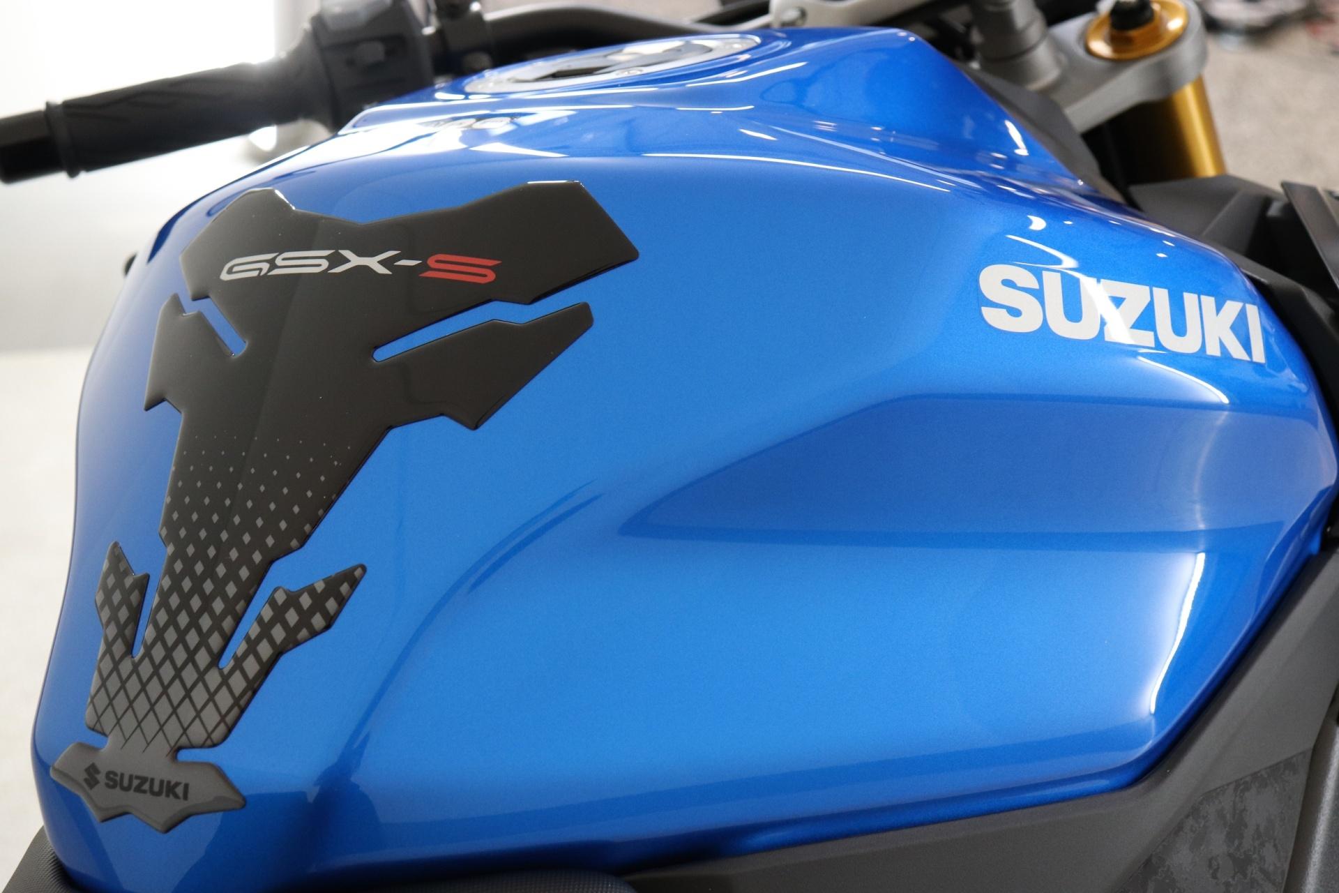 SUZUKI GSX-S 2026