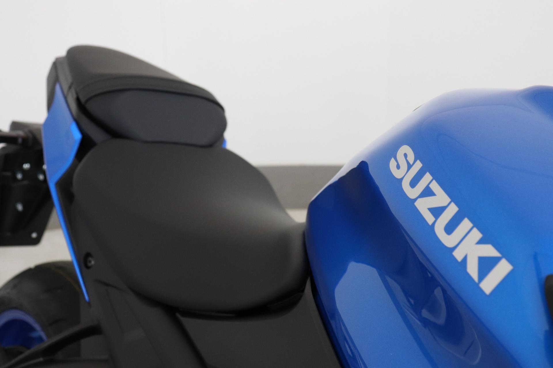 SUZUKI GSX-S 2026