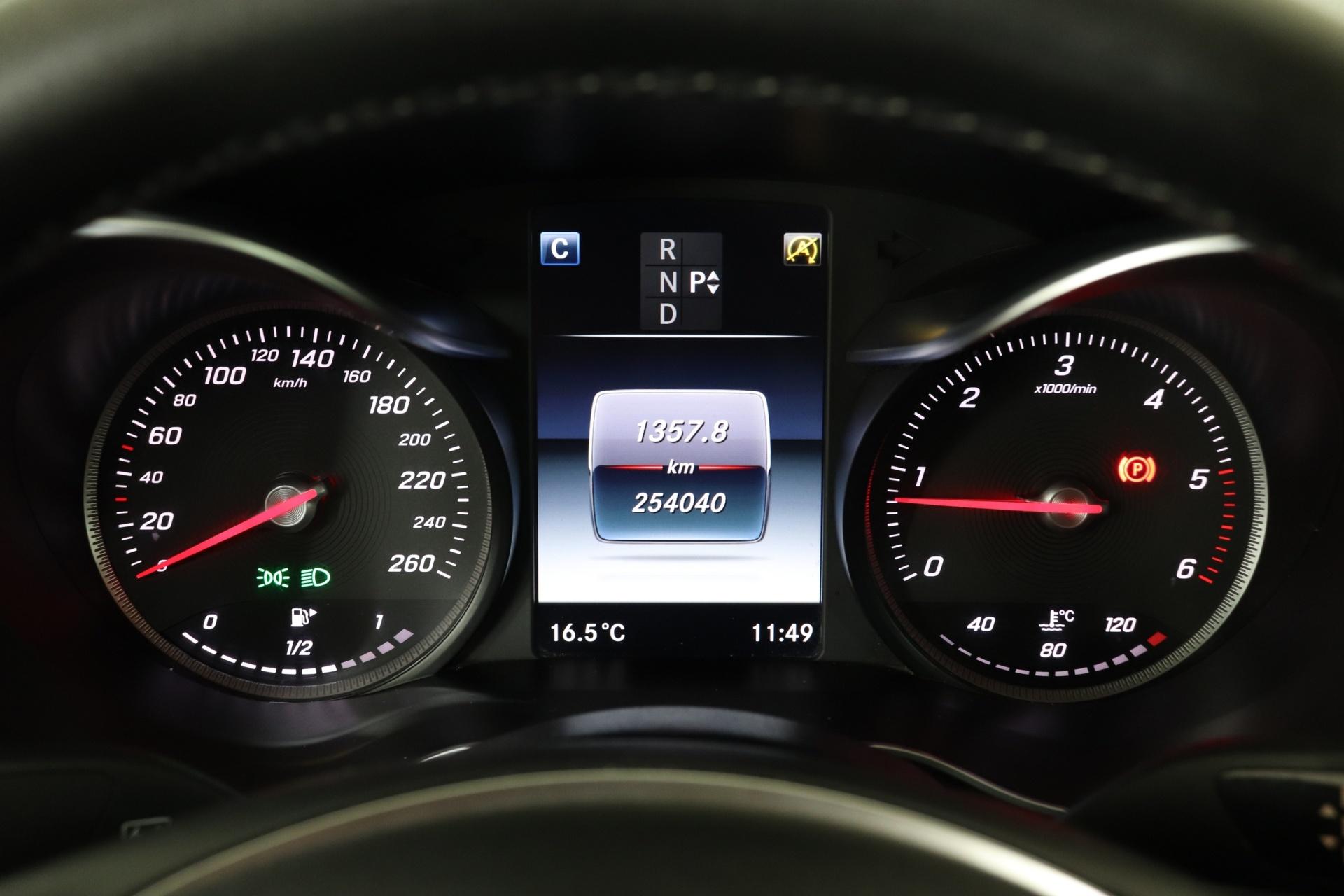 MERCEDES-BENZ C 2017