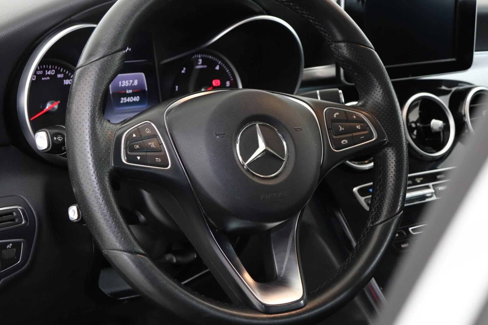 MERCEDES-BENZ C 2017