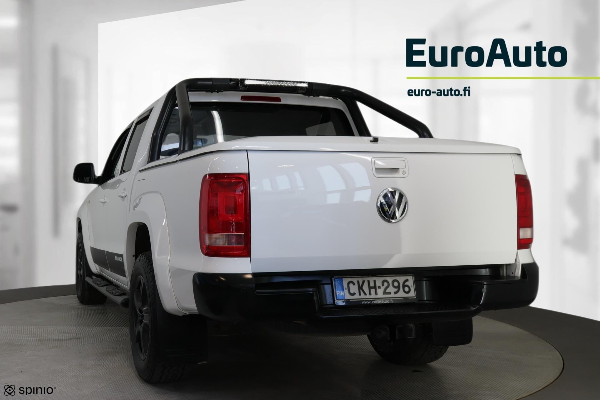 VOLKSWAGEN Amarok 2016