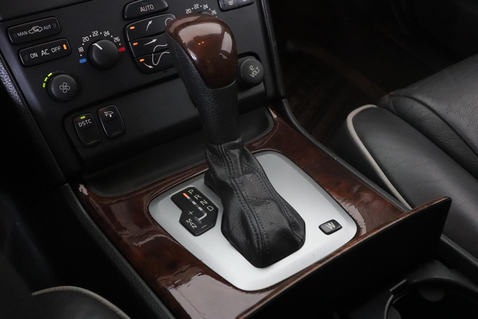 VOLVO XC90 2006