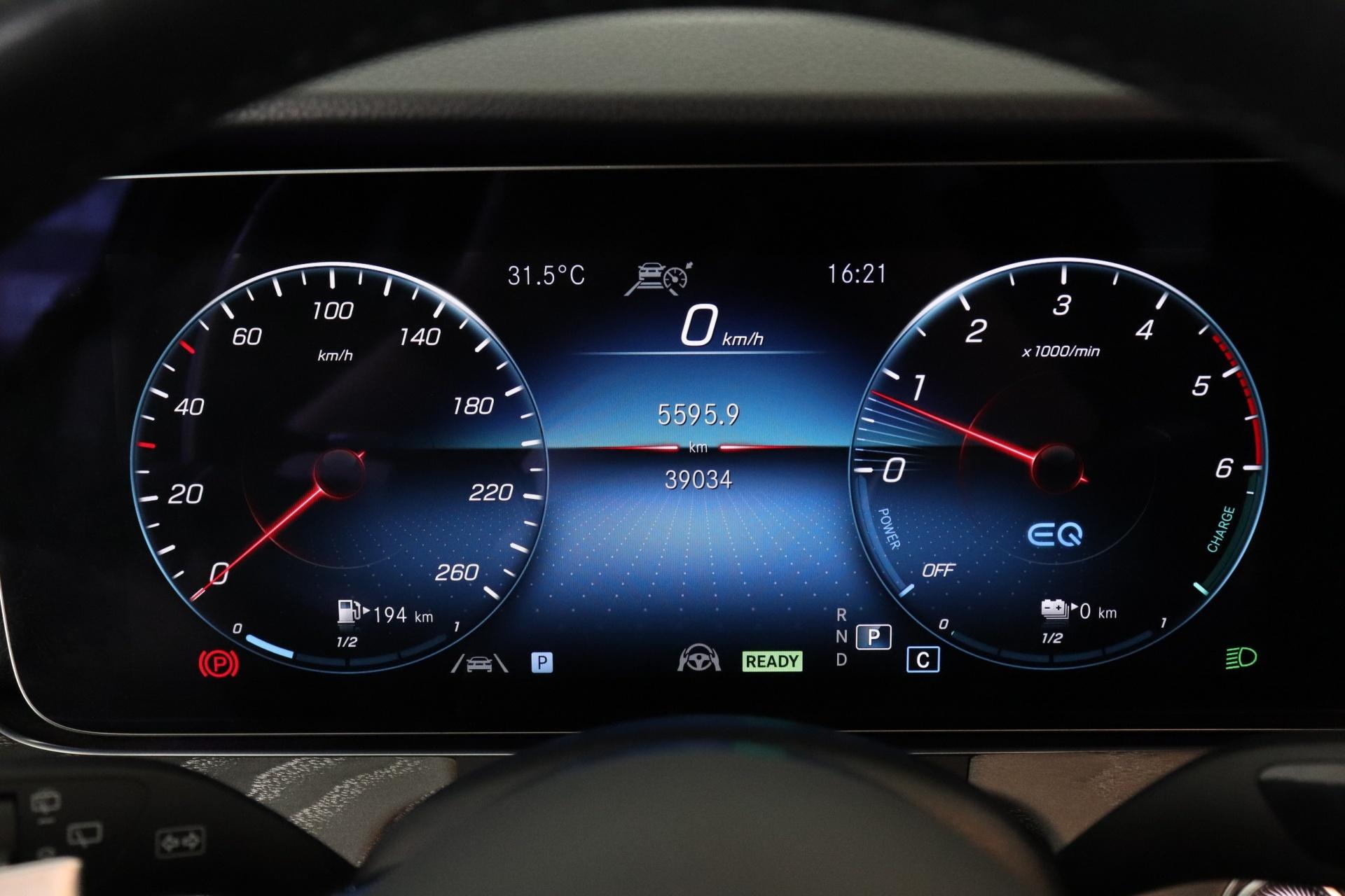 MERCEDES-BENZ E 2021