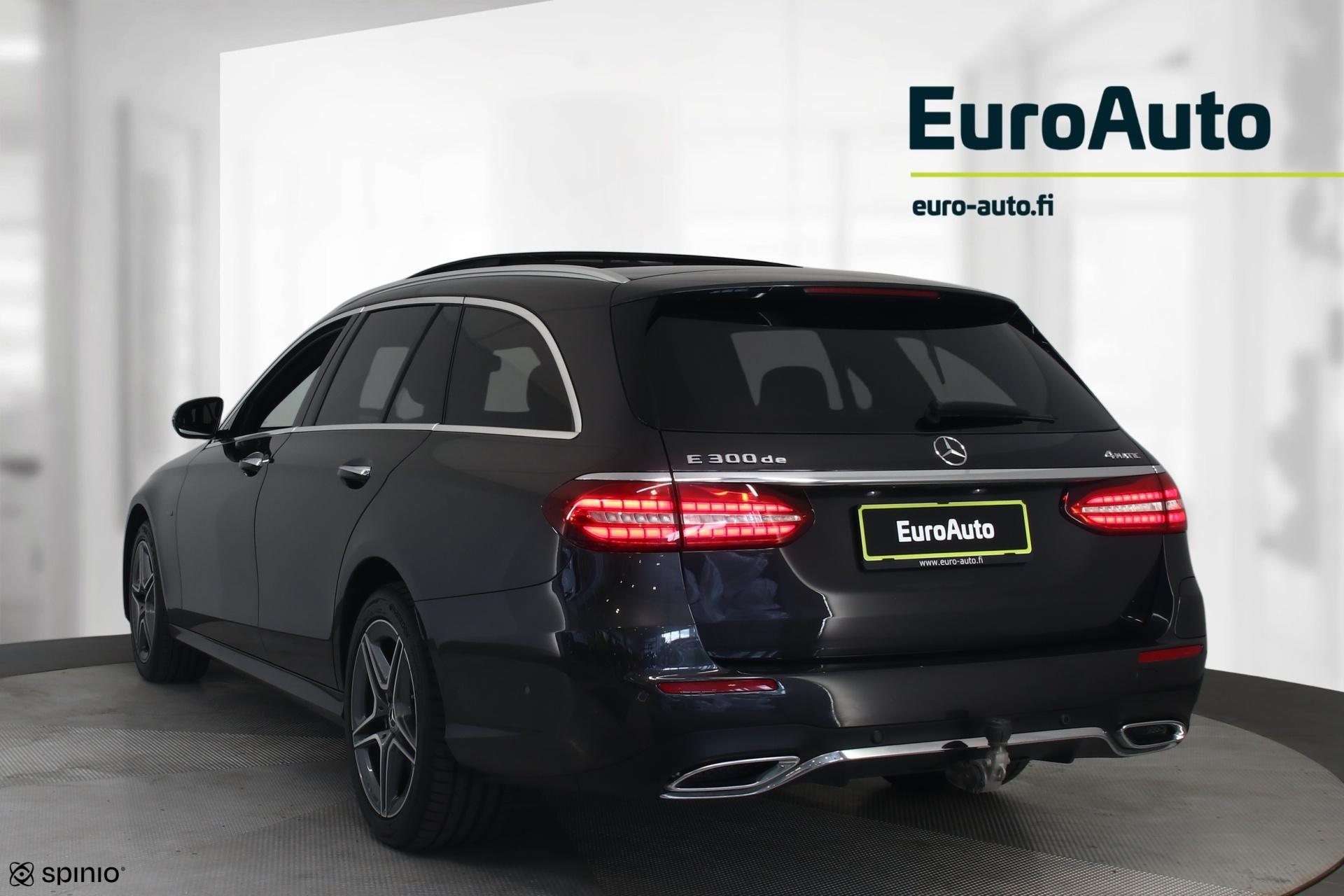 MERCEDES-BENZ E 2021