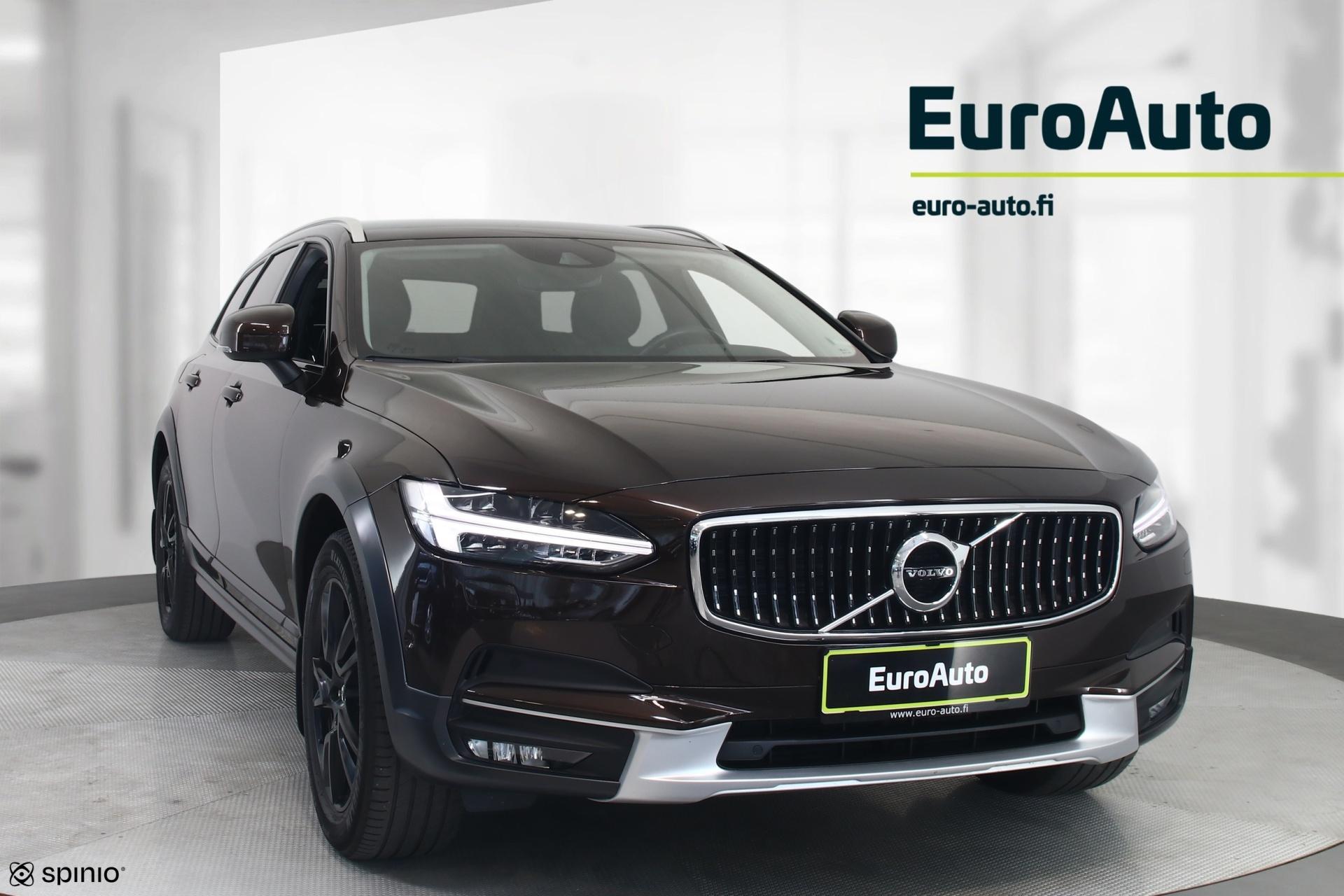 VOLVO V90 Cross Country 2018