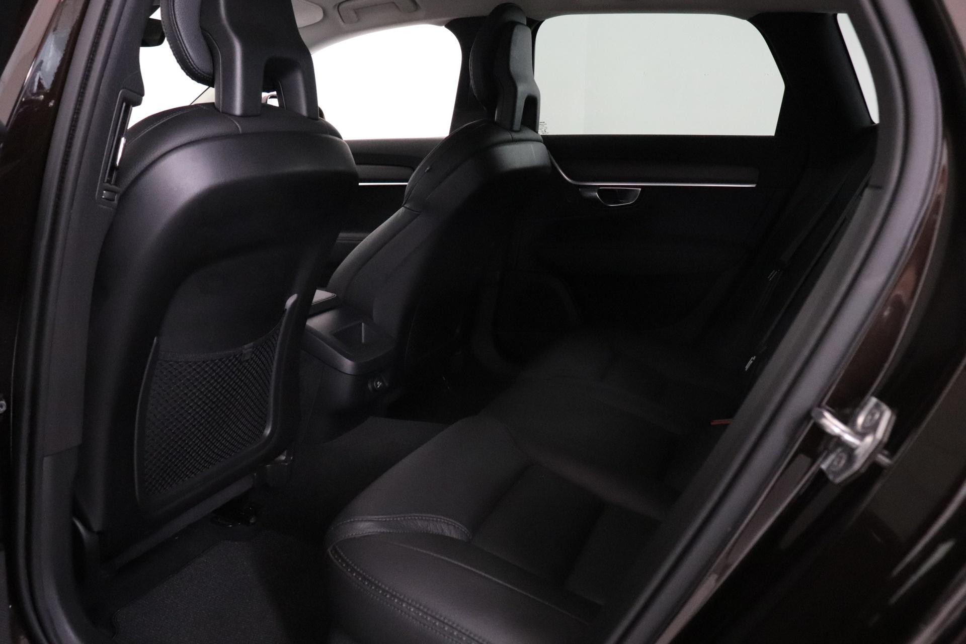 VOLVO V90 Cross Country 2018