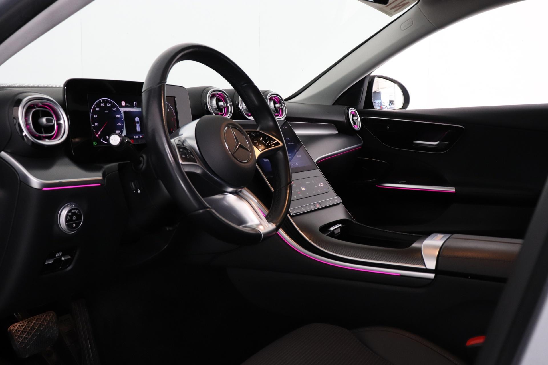 MERCEDES-BENZ C 2022