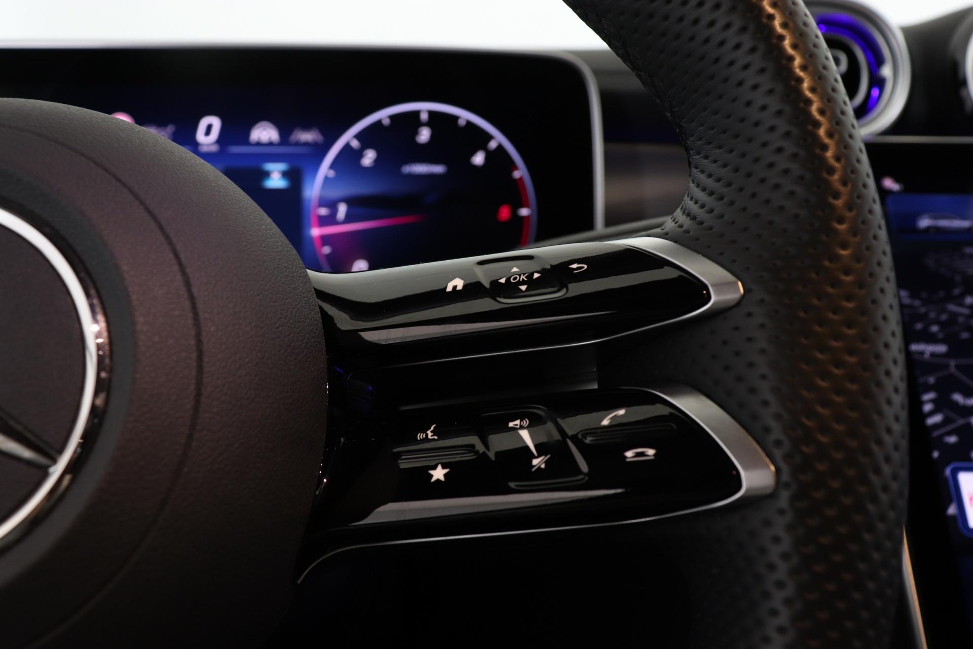 MERCEDES-BENZ GLC 2025