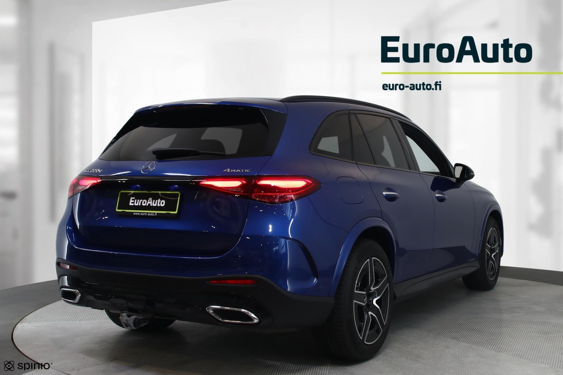 MERCEDES-BENZ GLC 2025