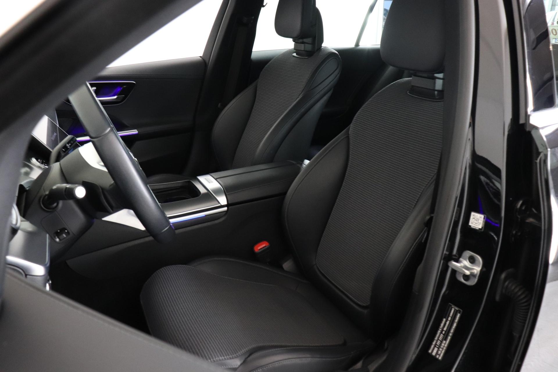 MERCEDES-BENZ C 2023