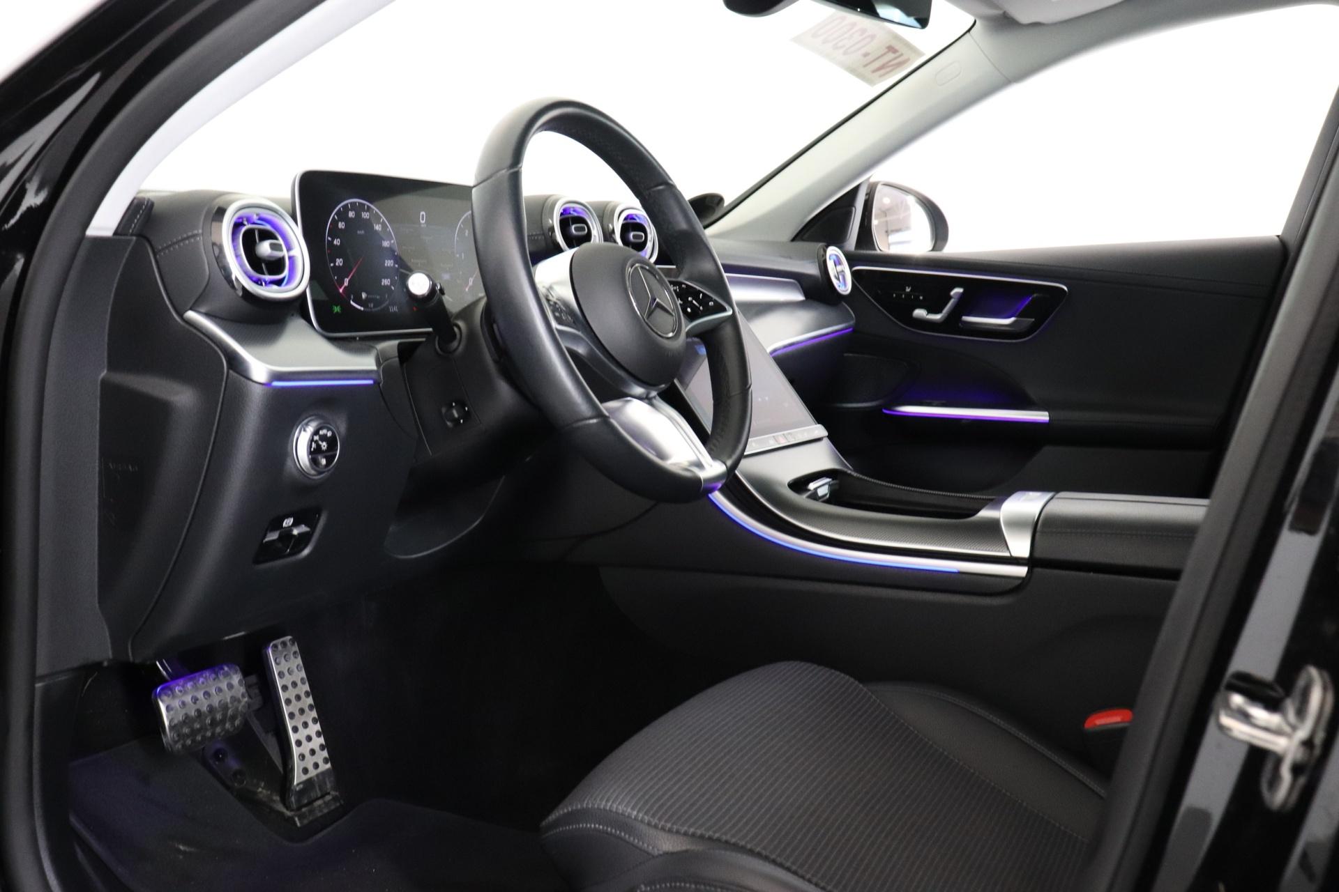 MERCEDES-BENZ C 2023