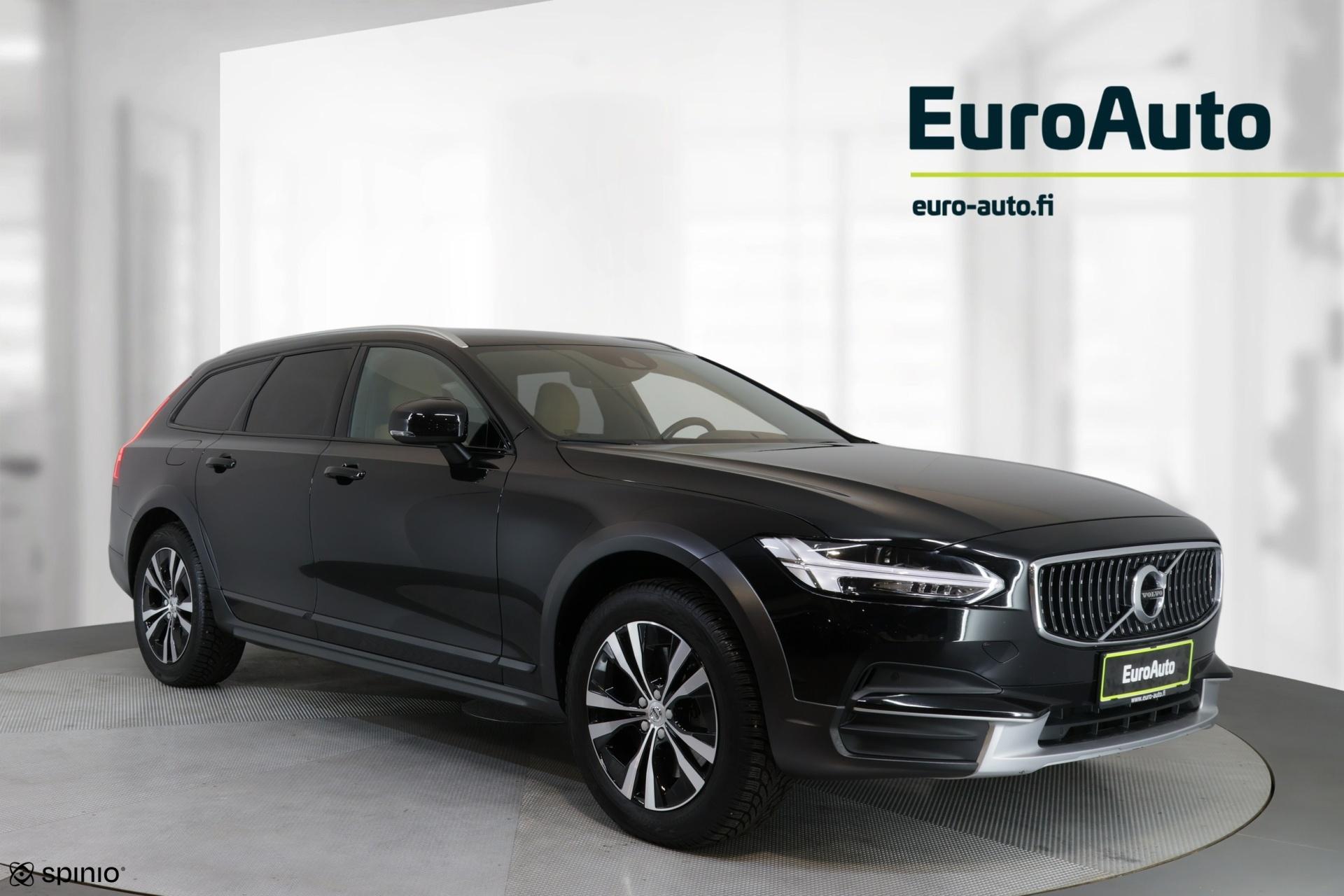 VOLVO V90 Cross Country 2018