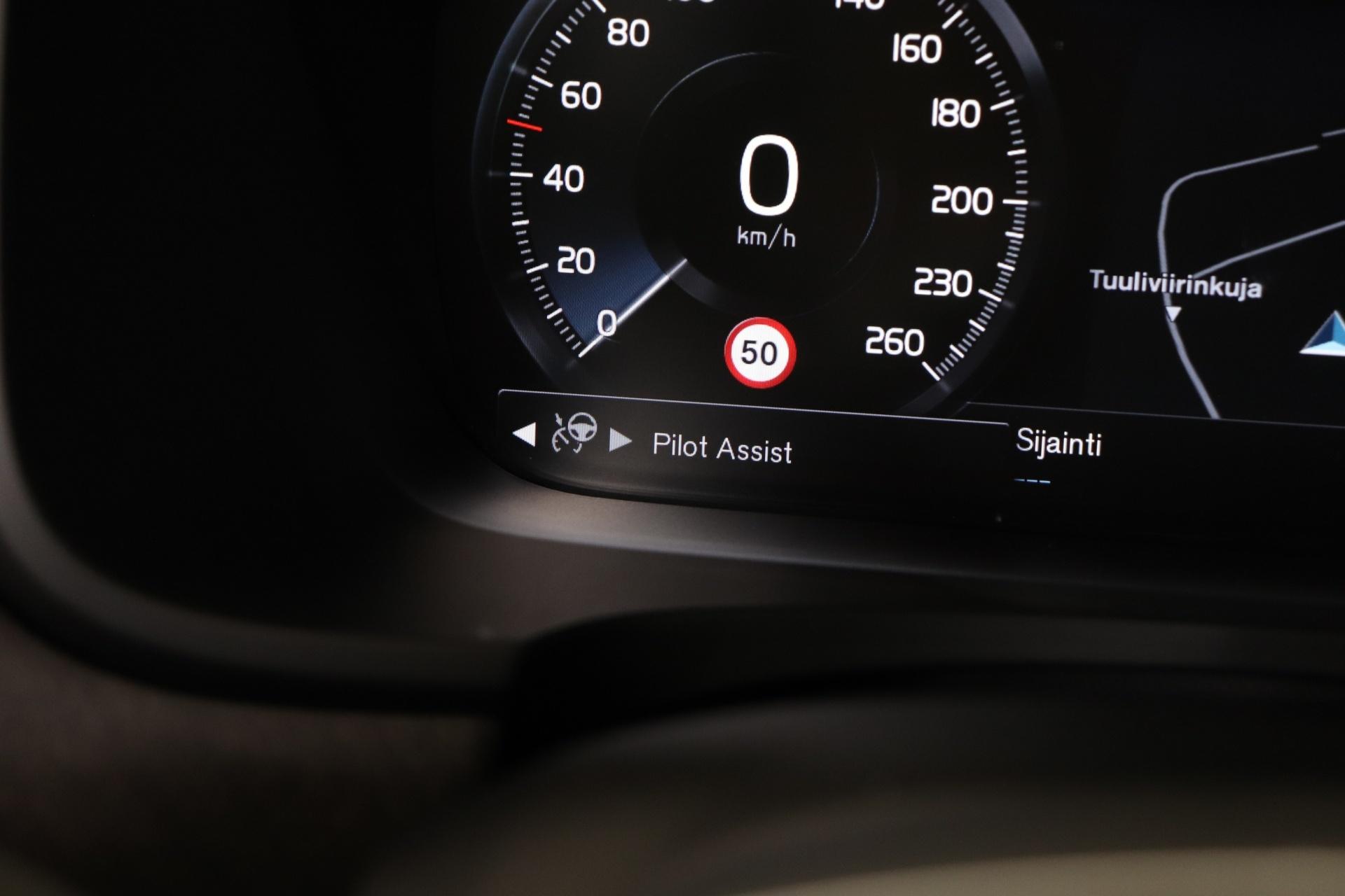 VOLVO V90 Cross Country 2018