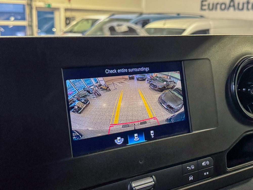 MERCEDES-BENZ Sprinter 2021