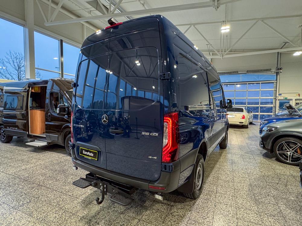 MERCEDES-BENZ Sprinter 2021