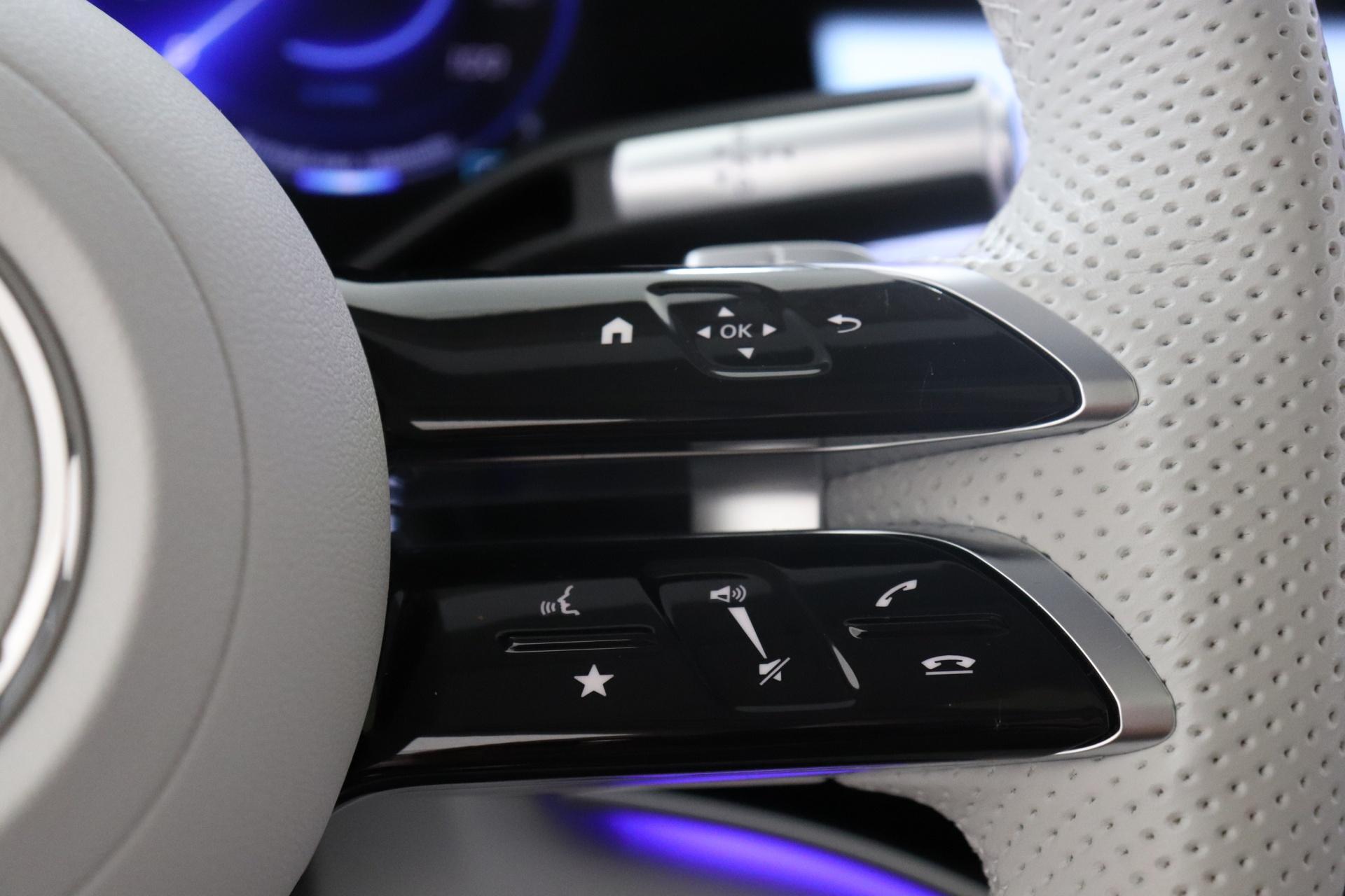 MERCEDES-BENZ EQS SUV 2024